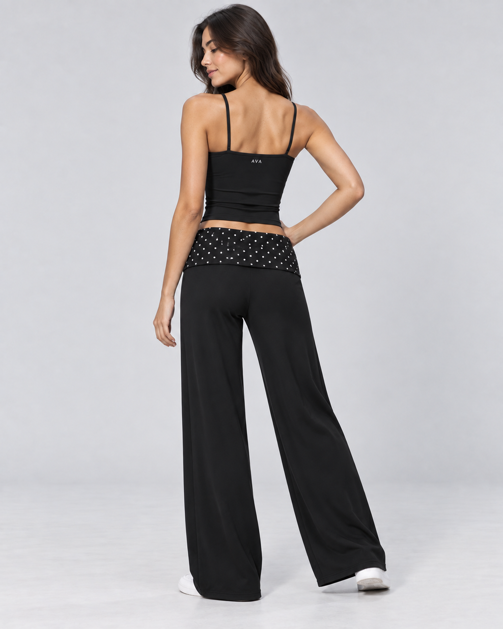 AVA Women’s Sculpt Performance Set – Black