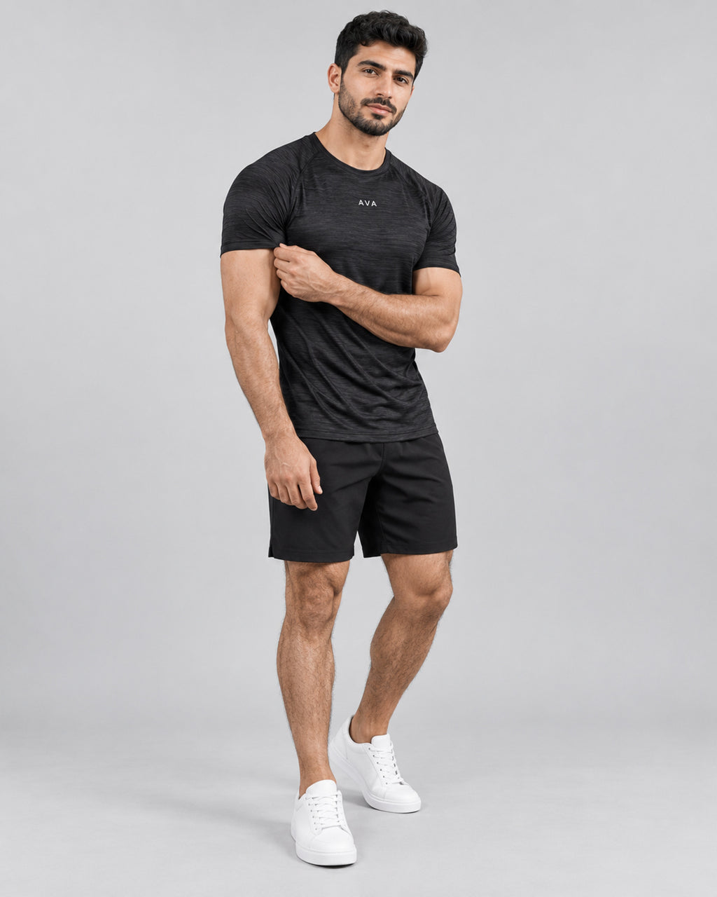 AVA Men’s Lightweight Performance T-Shirt – Black