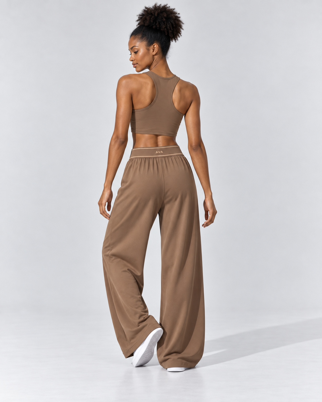 AVA Women’s Wide-Leg Performance Set – Mocha